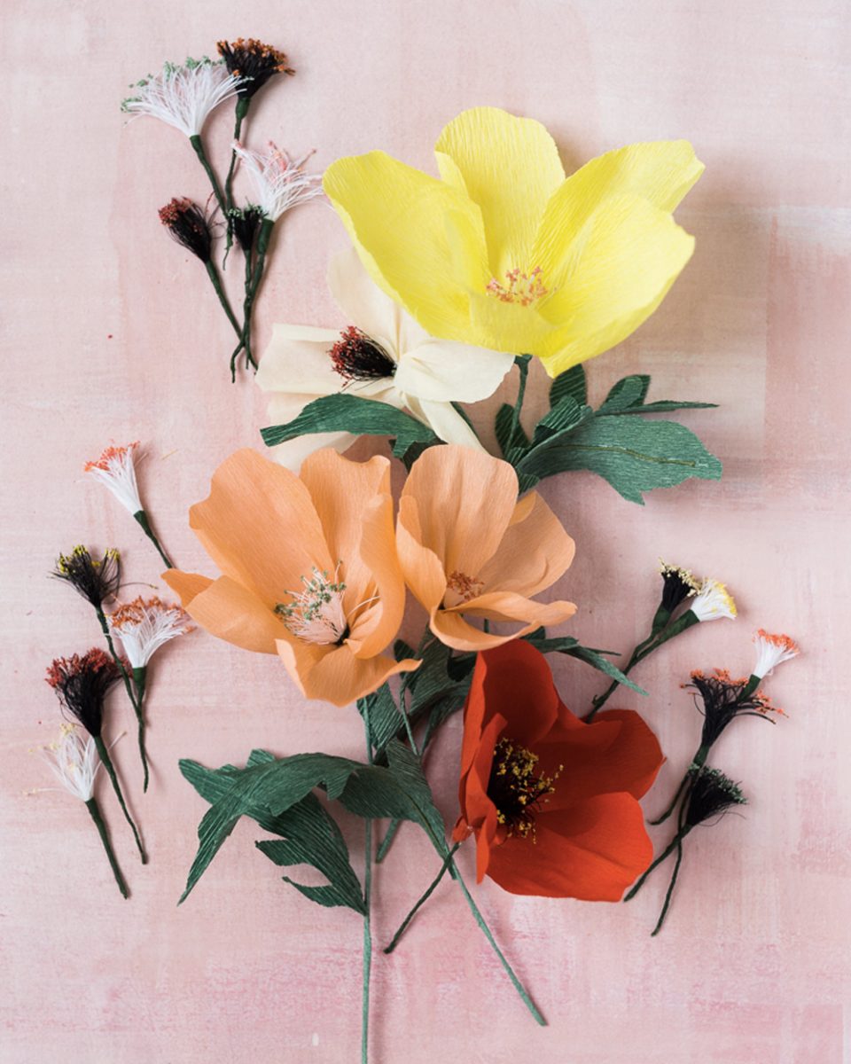 5 Fleurs En Papier Crépon Blanc - Décoration Murale Pour Mariage, Anniversaire, Fête Prénatale - 11