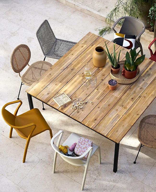 grande table jardin carrée bois