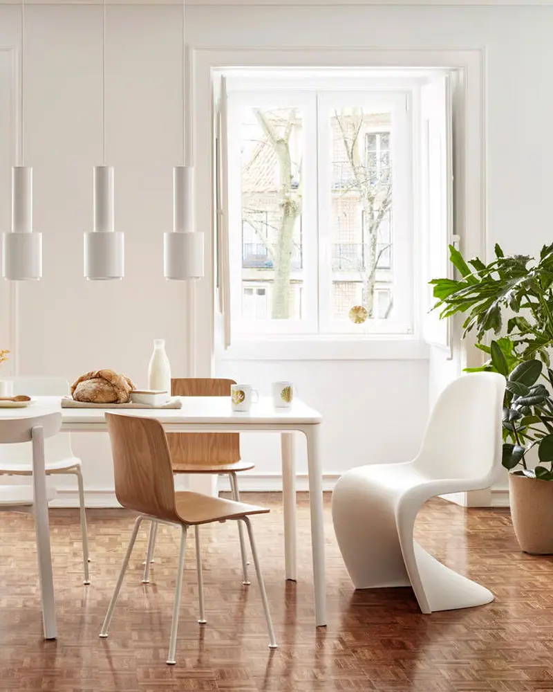 chaise scandinave blanche panton