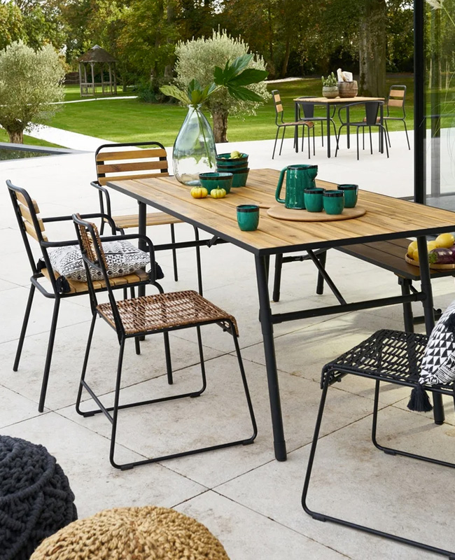 table jardin moderne noir bois