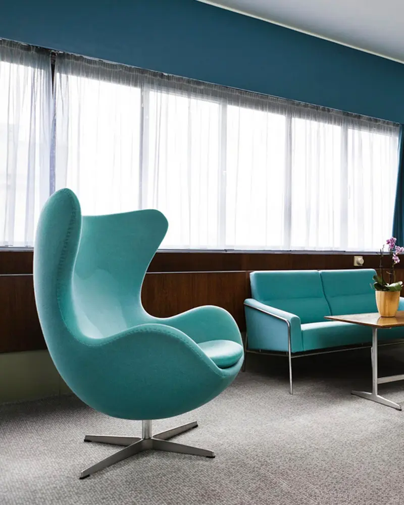 deco salon moderne fauteuil egg turquoise
