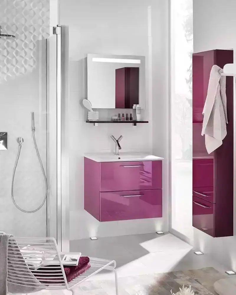 deco salle de bain moderne violet