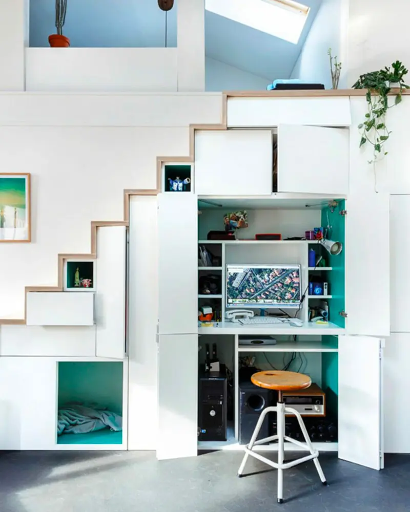 bureau placard sous escalier