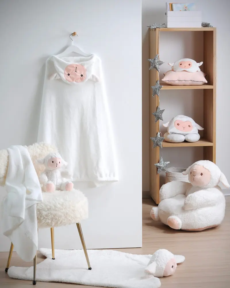 deco chambre bebe mouton accessoires