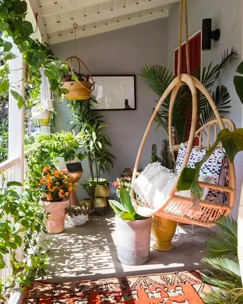 fauteuil suspendu deco balcon été