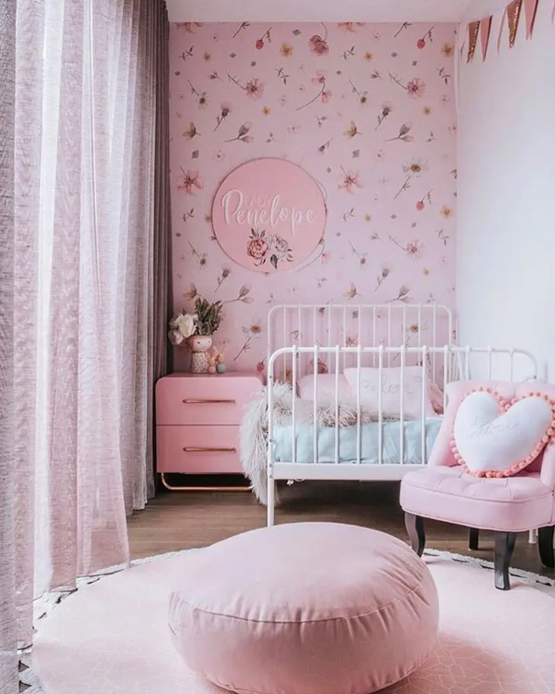 deco chambre enfant rose