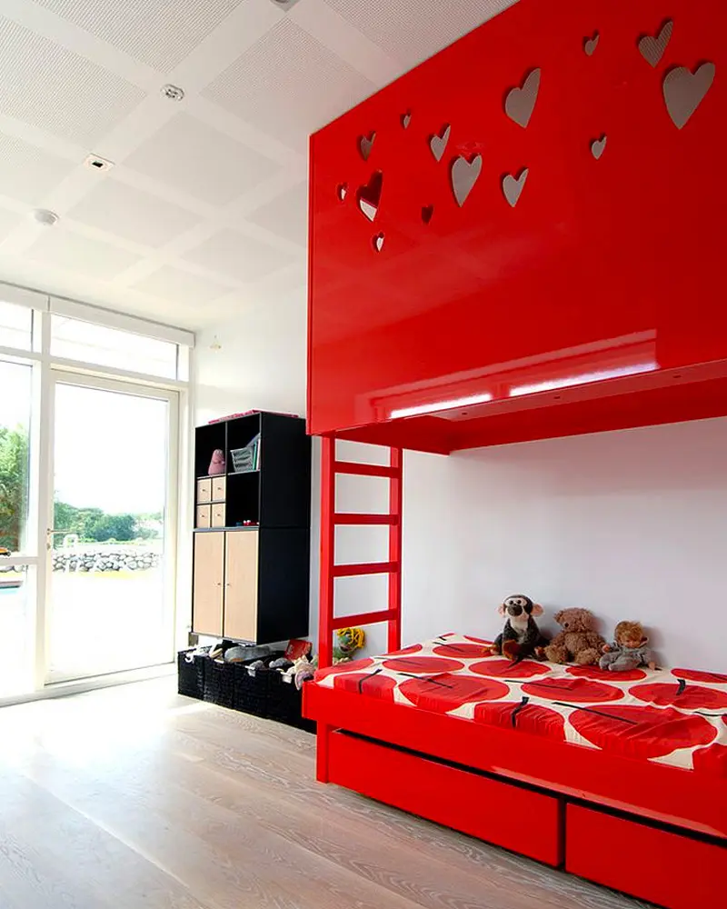 deco chambre enfant graphique rouge