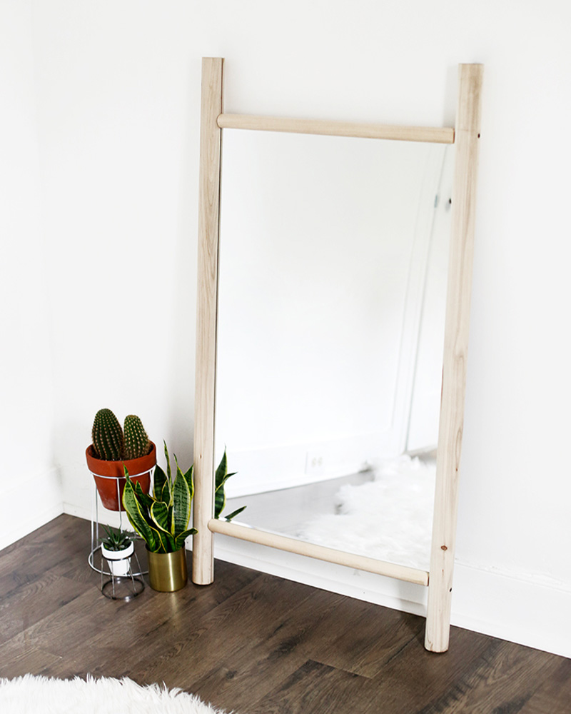 miroir sur pied minimaliste diy