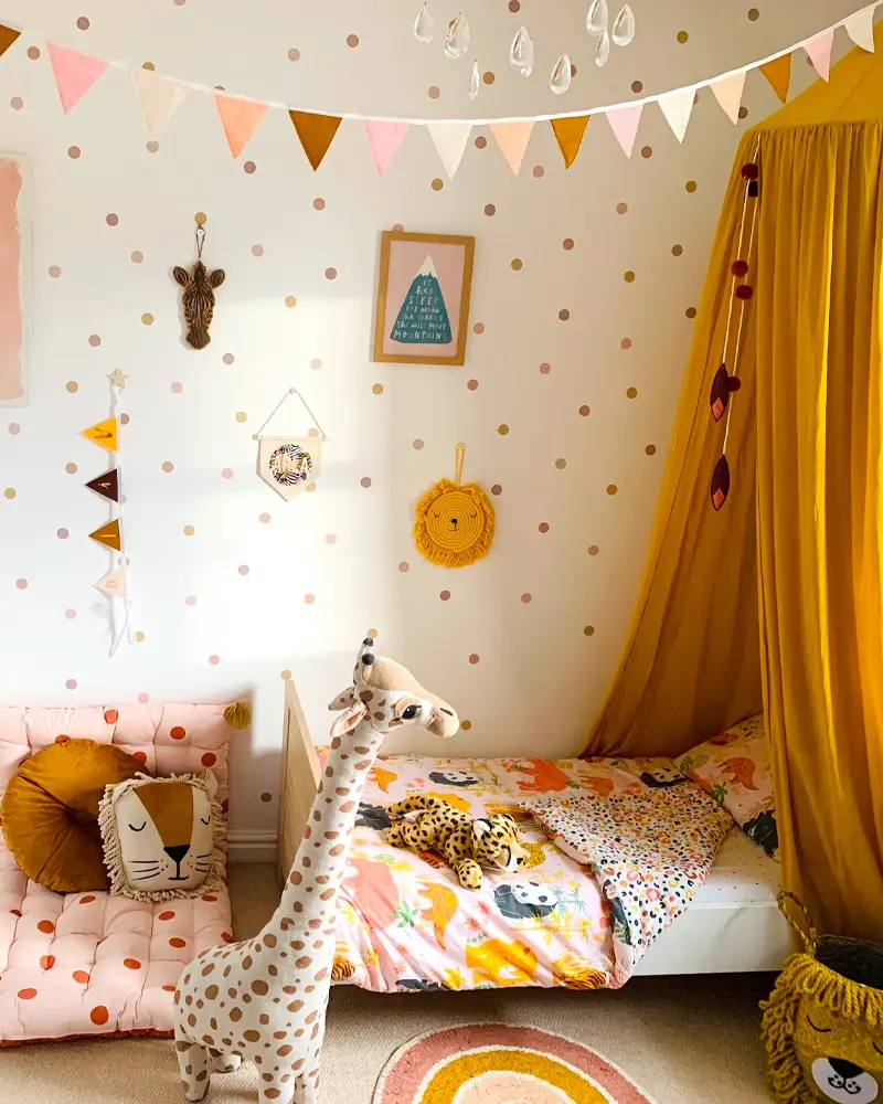 deco chambre enfant boheme doree