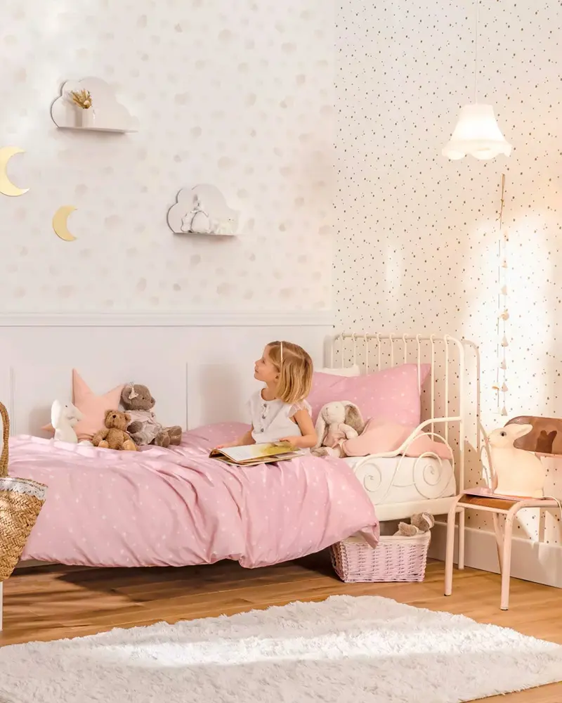 deco chambre enfant papier peint dore