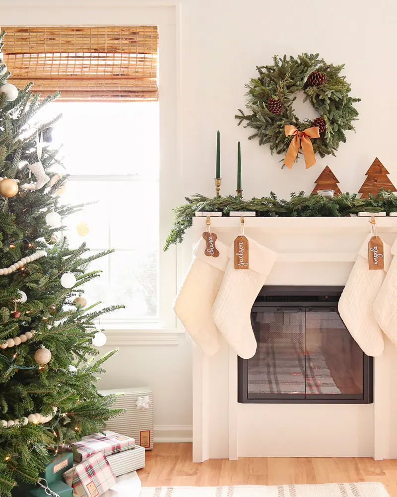 deco noel nature cheminee beige