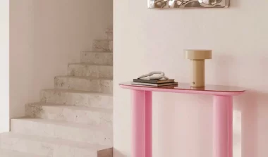 console moderne rose