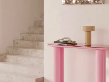 console moderne rose