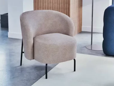 fauteuil arrondi beige