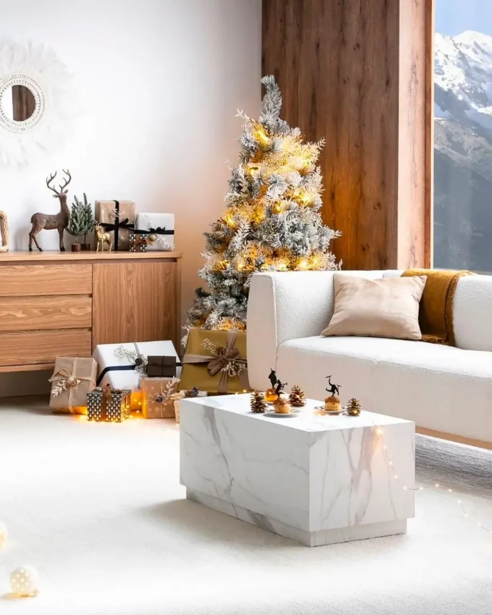 deco salon moderne noel blanc bois