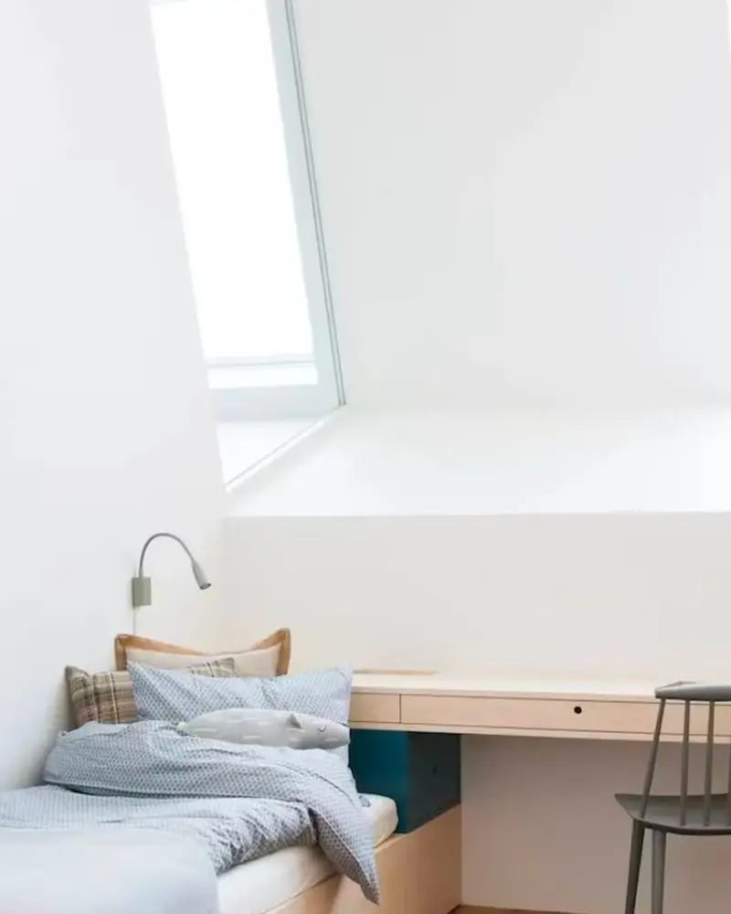 deco chambre enfant blanc bois minimaliste scandinave