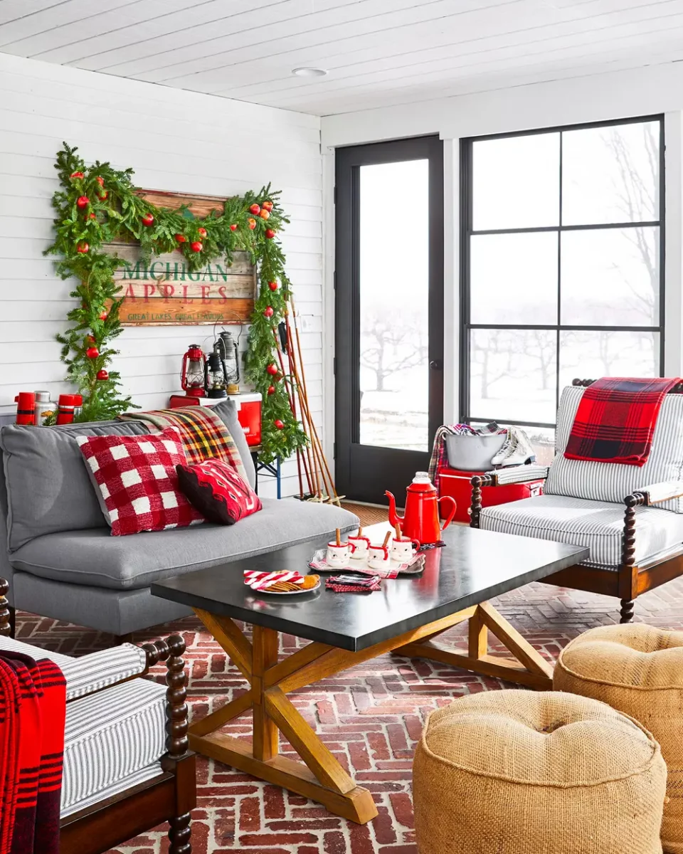 deco salon moderne rouge noel