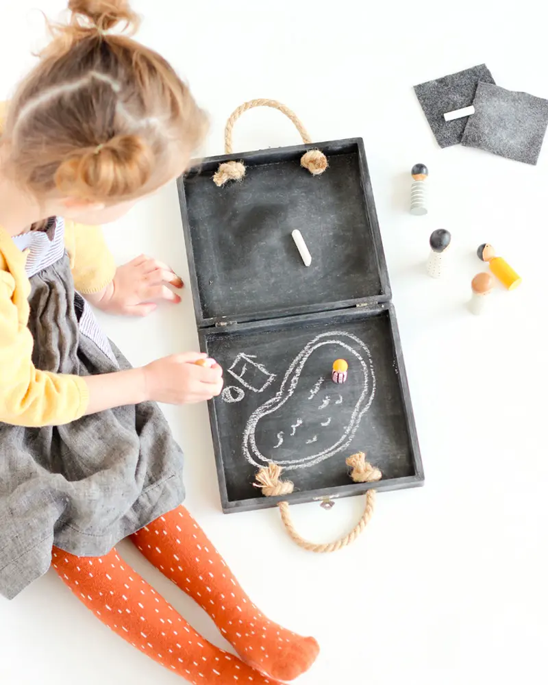 maison poupee ardoise diy