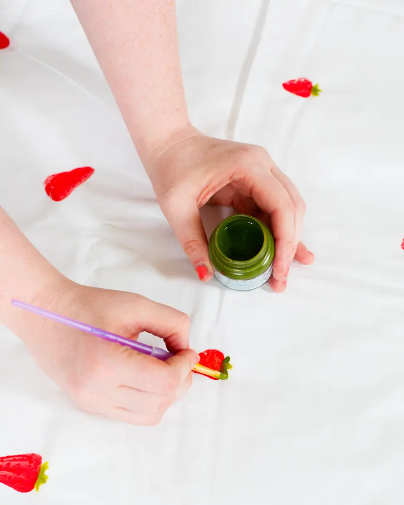 plaid motif fraise peint diy