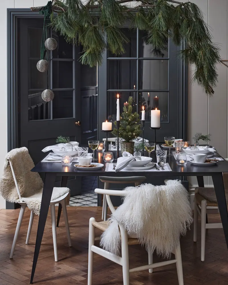 deco salle a manger noel scandinave noir