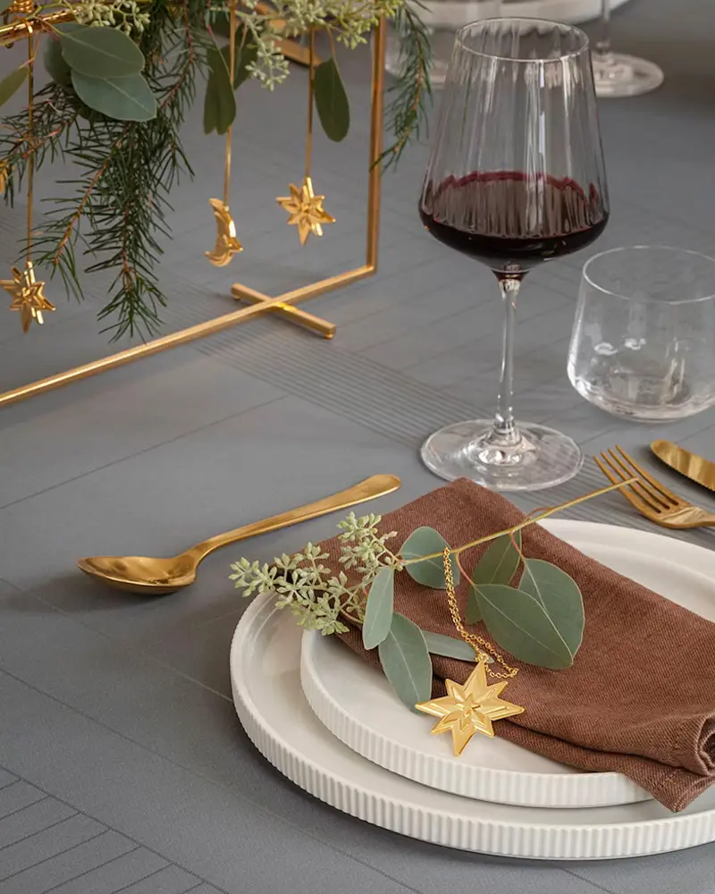 deco table noel moderne gris dore