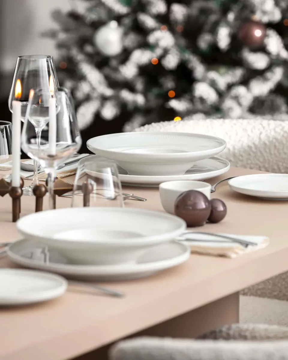 deco table noel moderne beige blanc