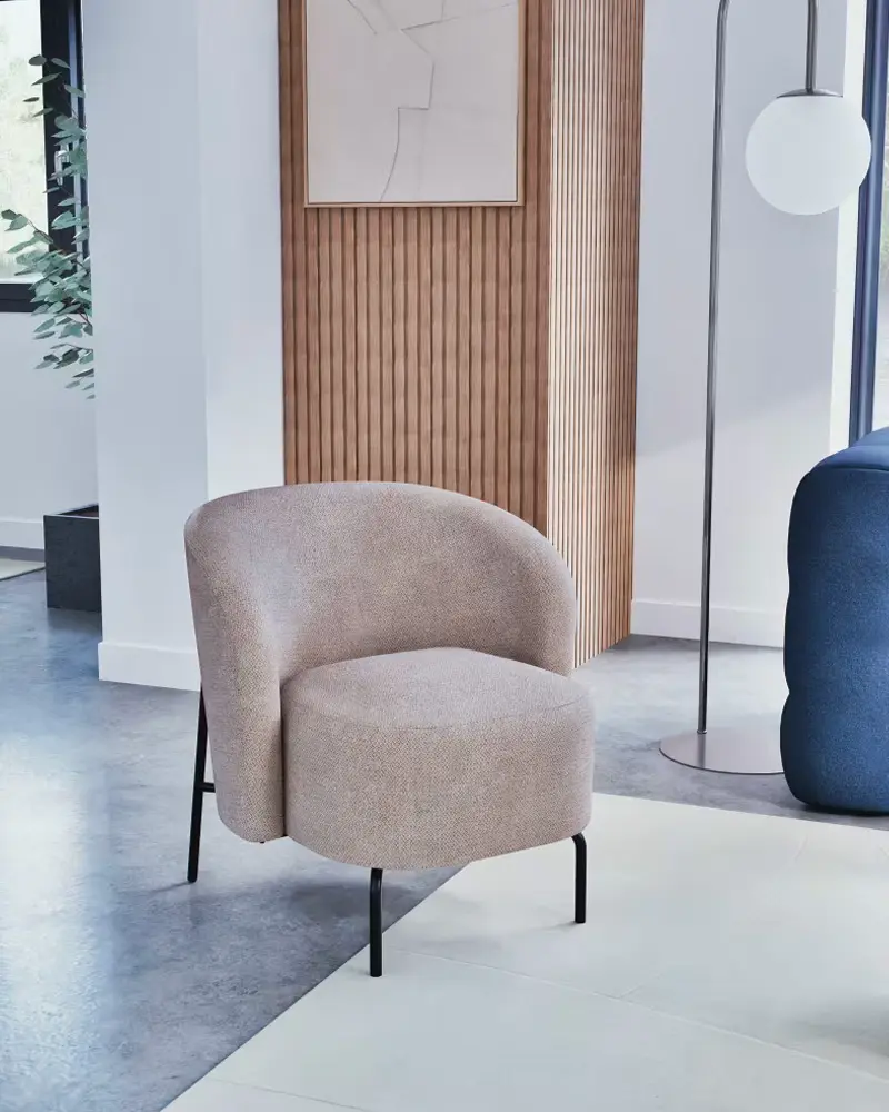 fauteuil arrondi beige