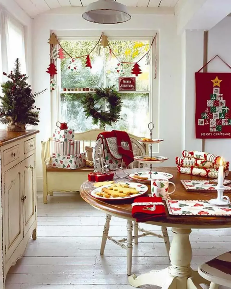 deco salle a manger noel rouge