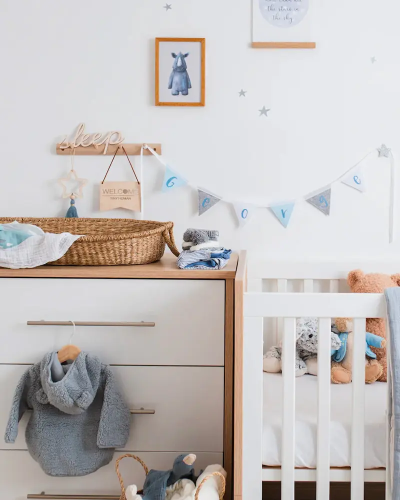 meuble rangement chambre bebe