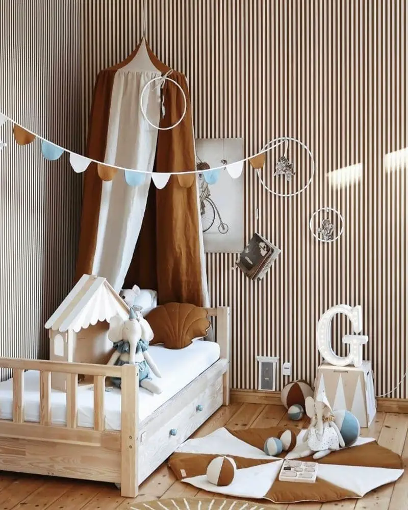 deco chambre enfant cirque beige