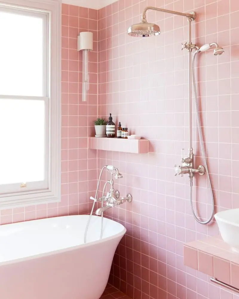 deco salle de bain carrelage rose