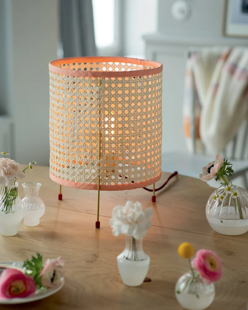 lampe de table cannage diy