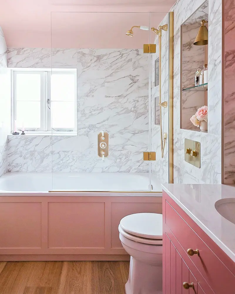 deco salle de bain rose chic