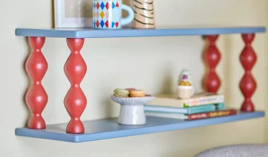 etagere murale coloree