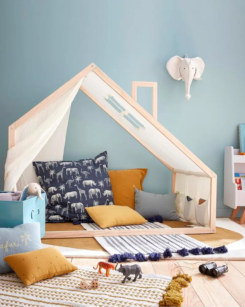 deco salle de jeux enfant textiles