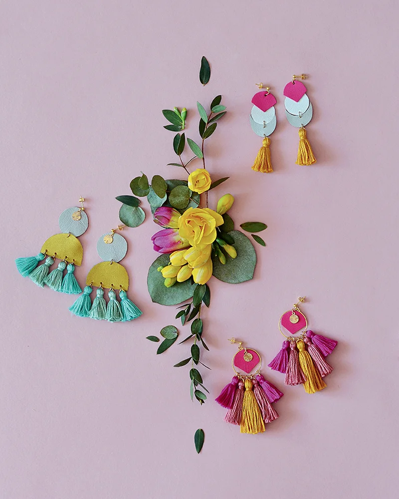 boucle oreille diy cuir pompon