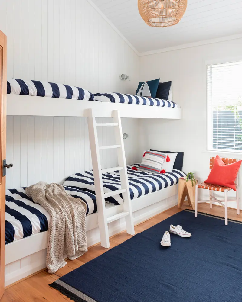 deco chambre enfant bord de mer bleu blanc