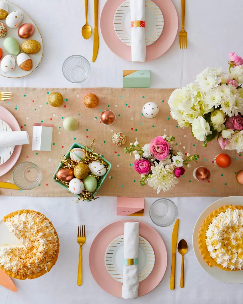 deco table paques minimaliste moderne coloree