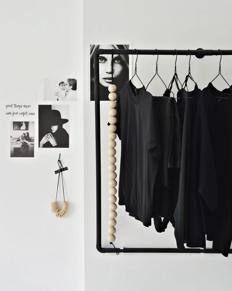 penderie suspendue diy metal murale