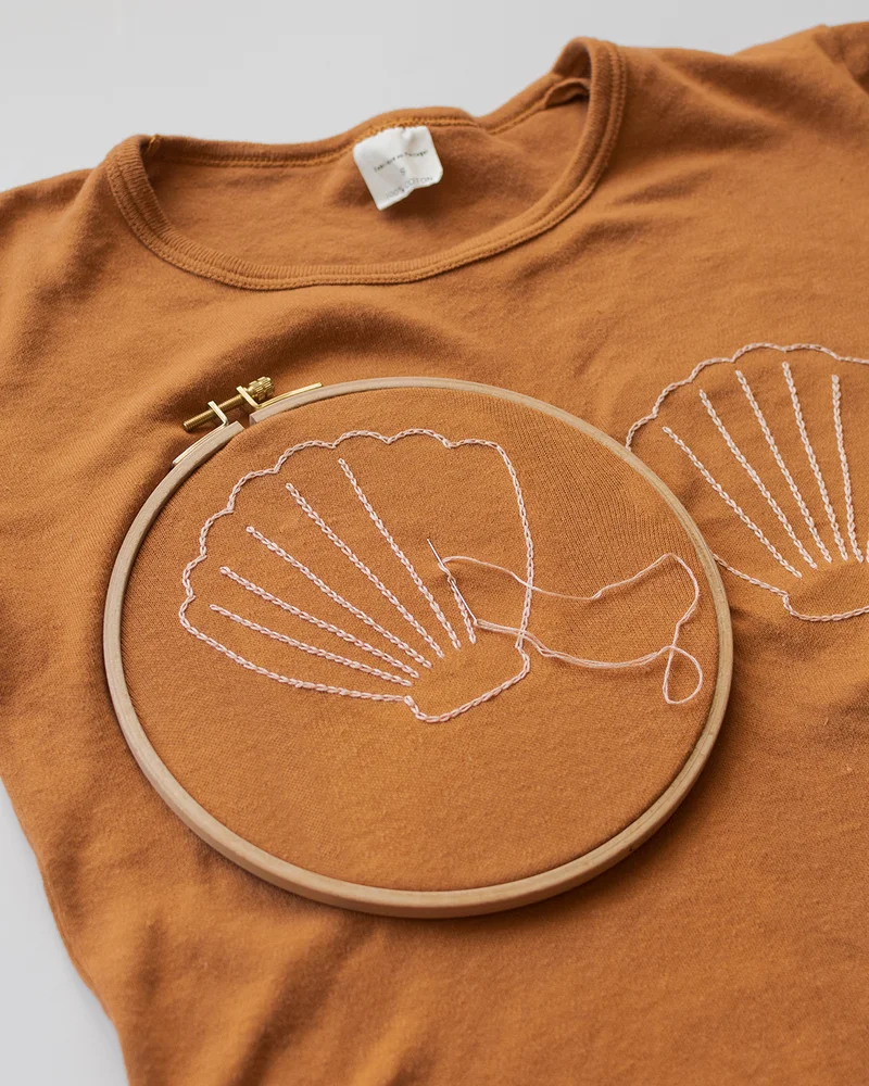 tee shirt diy broderie coquillage