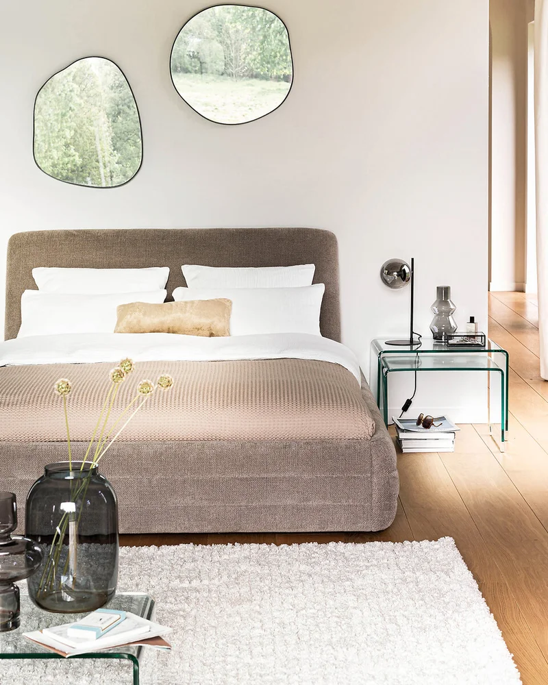 Miroir forme organique rond noir La Redoute