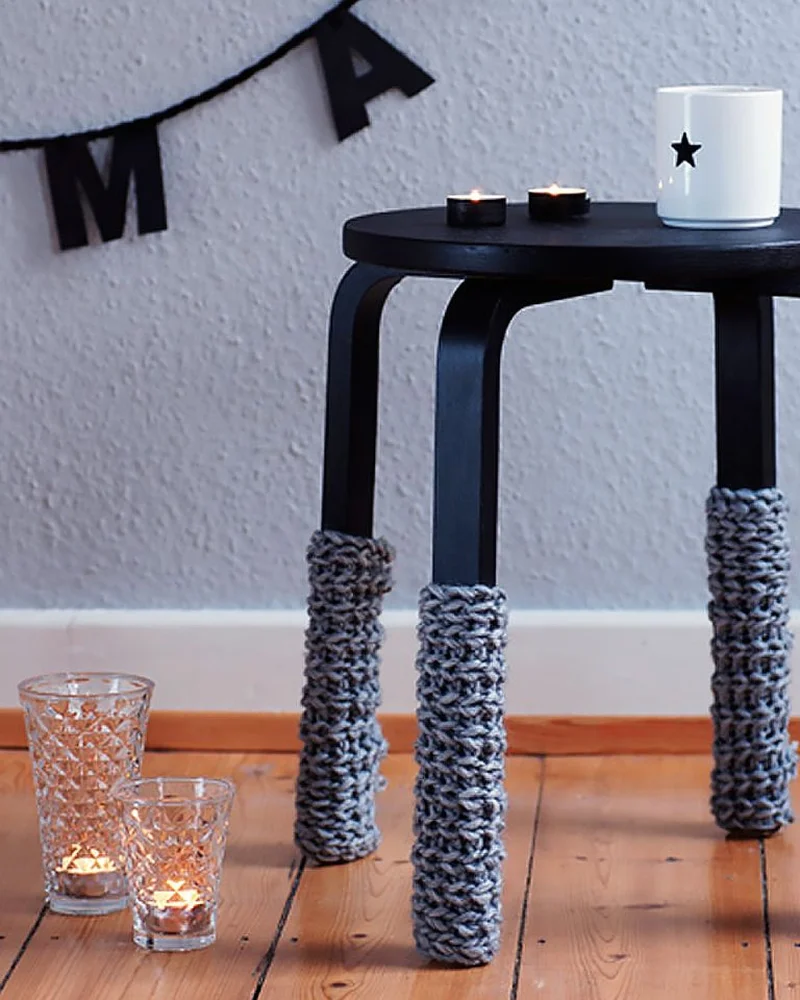 ikea hack frosta pieds crochet laine