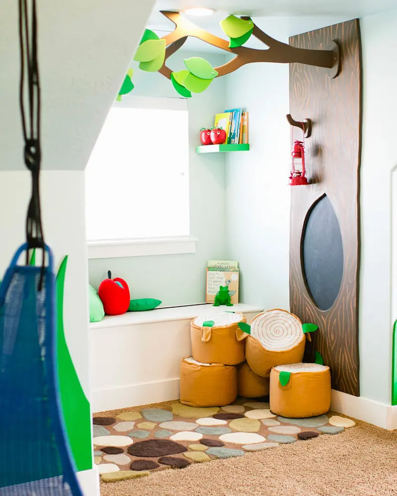 deco salle de jeux enfant foret