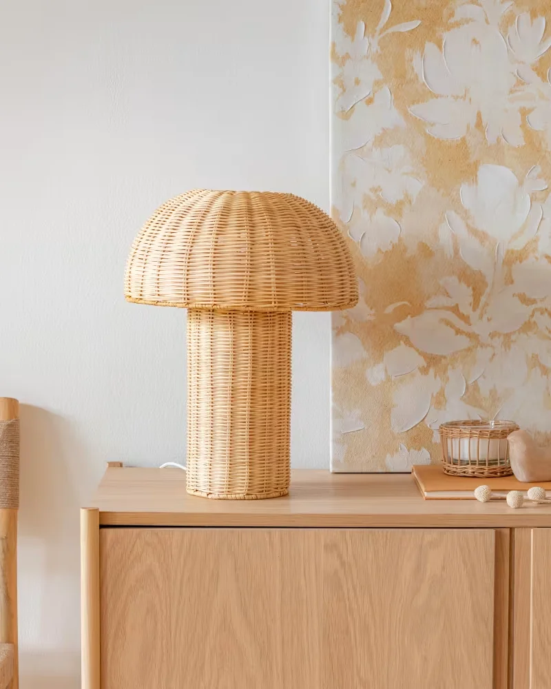 Lampe champignon en rotin Maisons du Monde