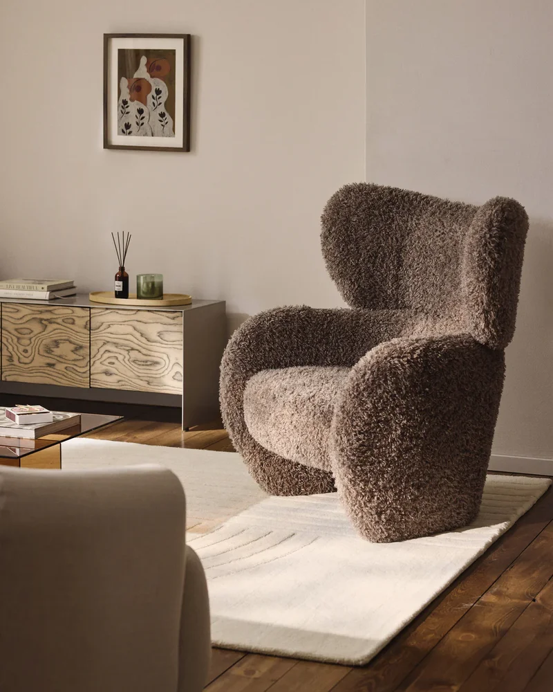 Fauteuil tissu bouclette marron Westwing