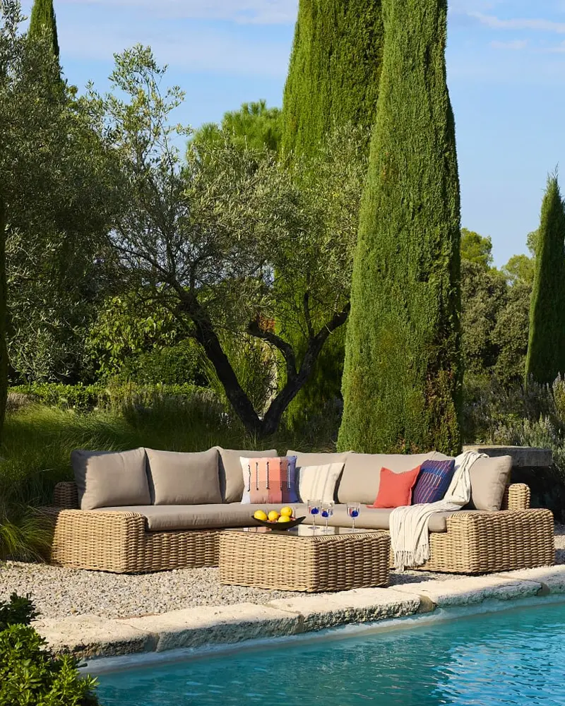 salon de jardin resine tressee