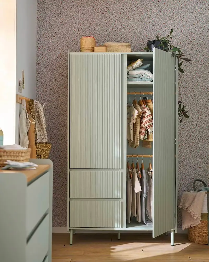 armoire cannelee verte