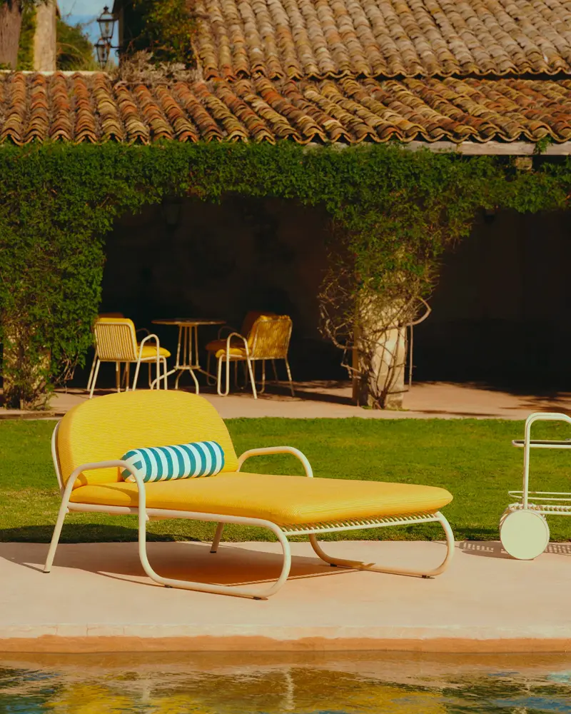 grand lit jardin metal