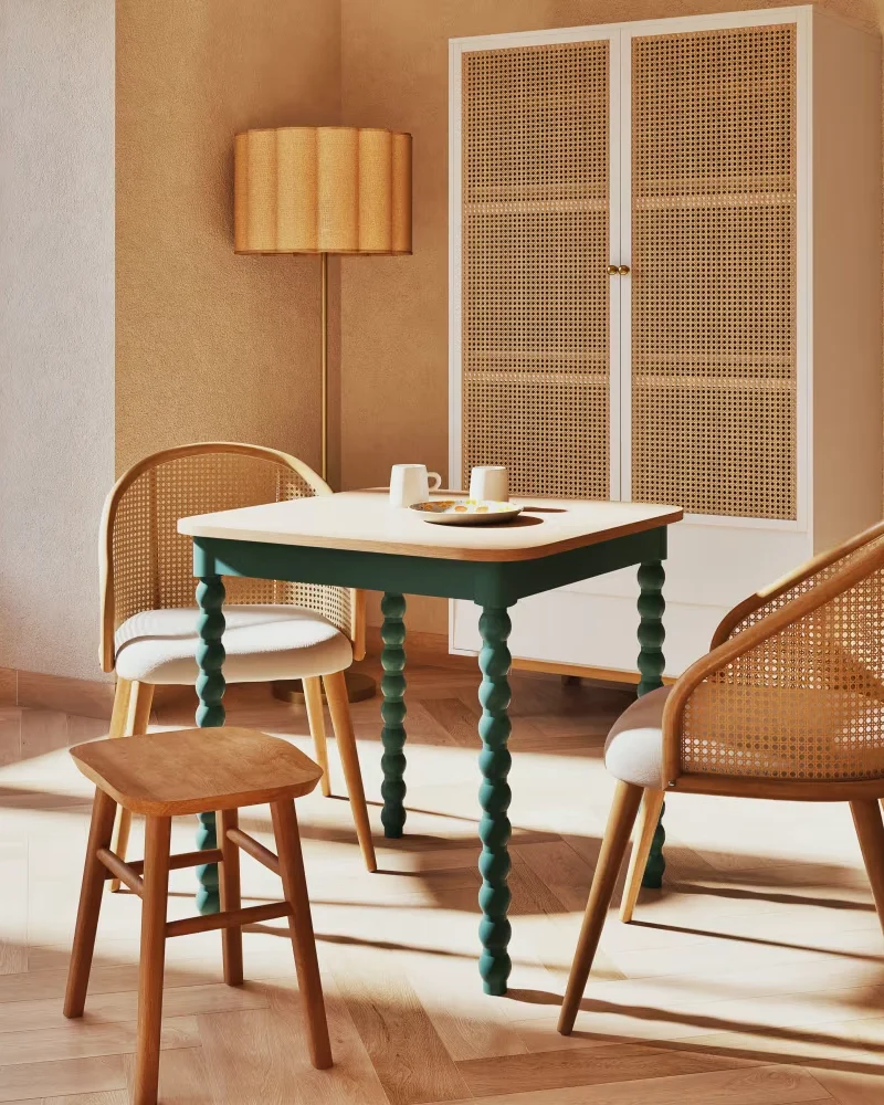 Chaise en cannage avec dossier arrondi Maisons du Monde