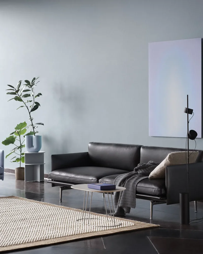 Canapé scandinave cuir noir madeindesign.com